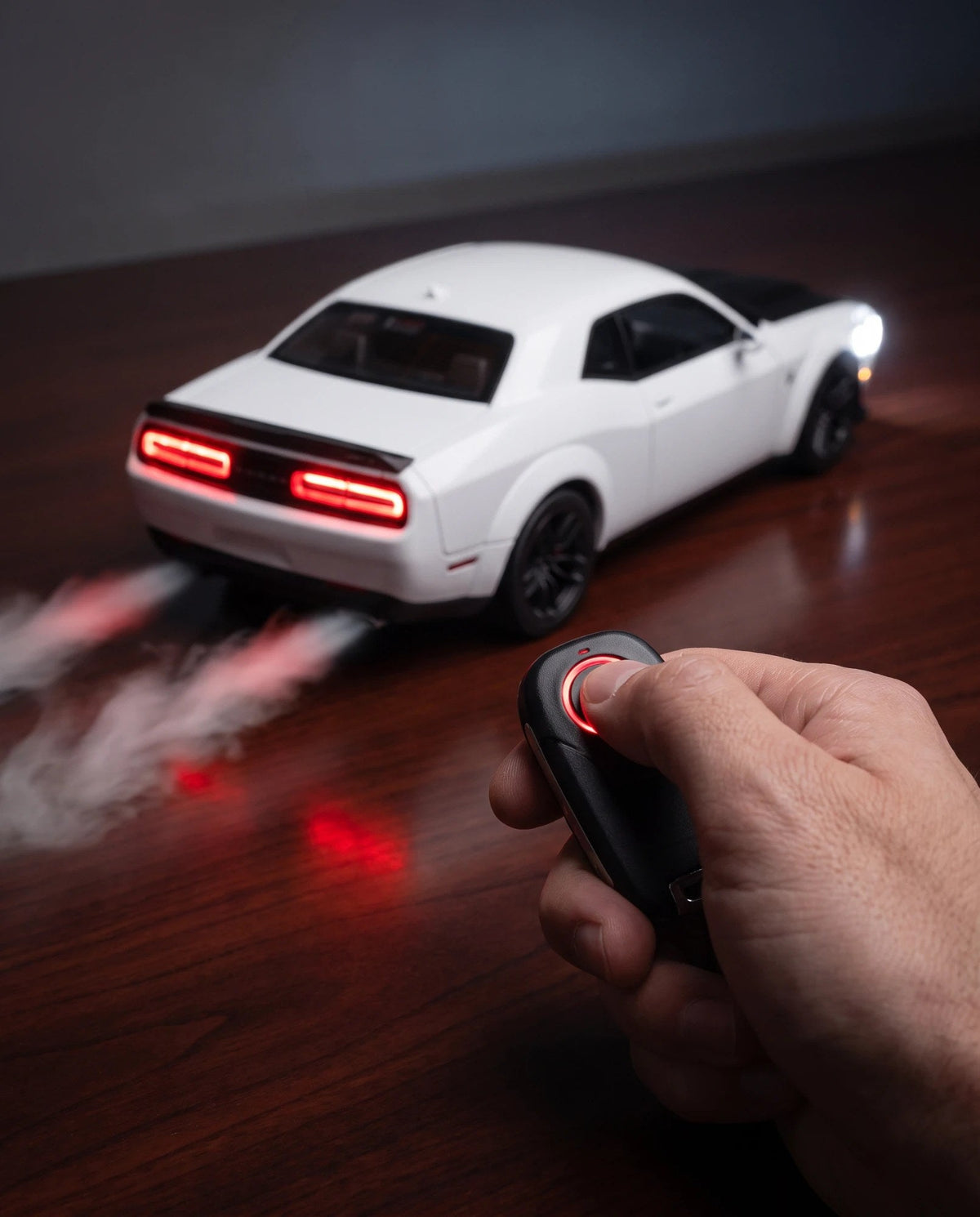 Dodge Challenger SRT Diffuser: Exhaust-Mist Humidifier with Working Lights