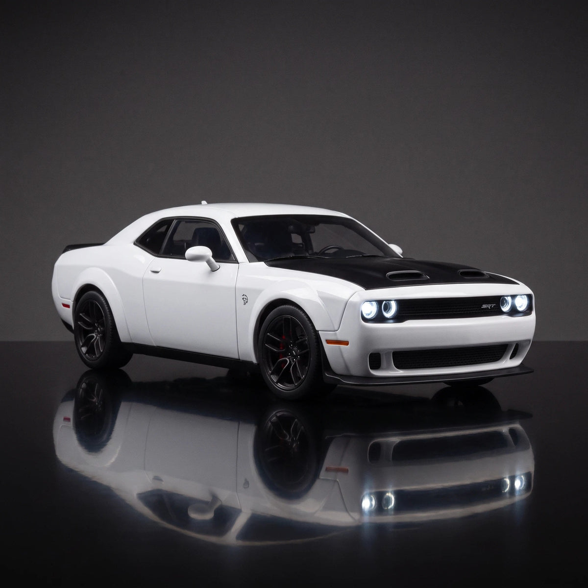 Dodge Challenger SRT Diffuser: Exhaust-Mist Humidifier with Working Lights