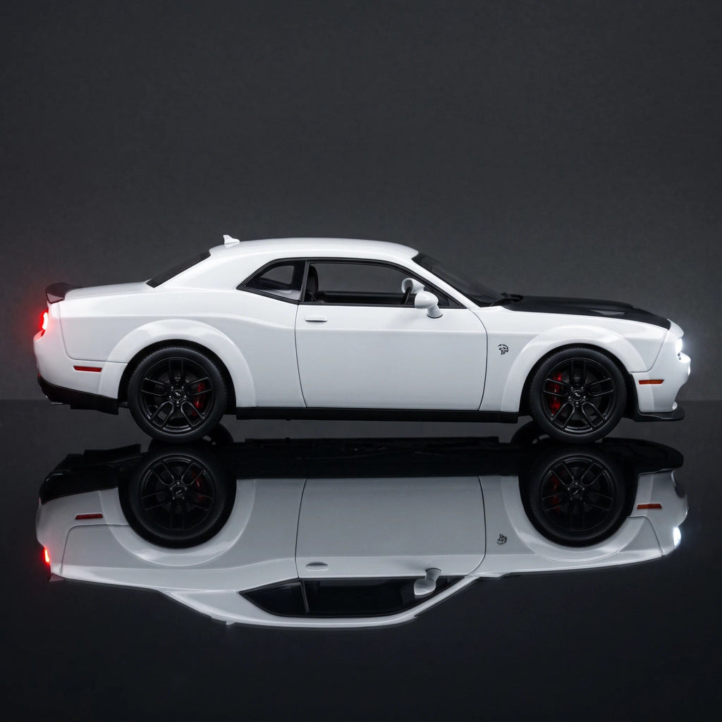 Dodge Challenger SRT Diffuser: Exhaust-Mist Humidifier with Working Lights